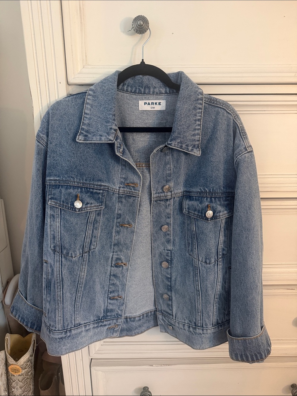 Parke Women's Light Blue Denim Jacket - Classic Trucker Style